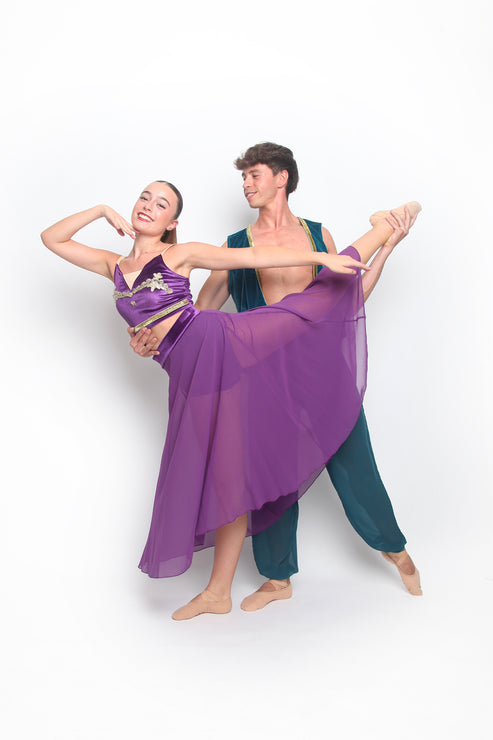 Falda Nadim con braga